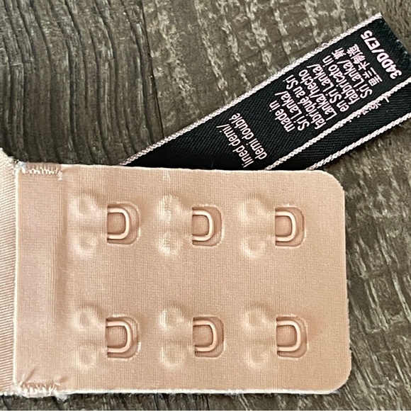 Victoria’s Secret’s Line Demi Naked Brown Colored Bra 34DD - Picture 7 of 10